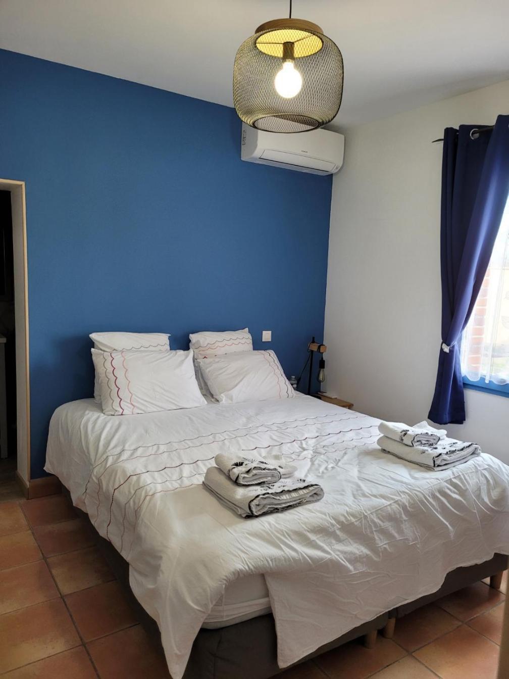 Chambre Confortable Tout Confort Au Calme Saint-Sulpice  Extérieur photo